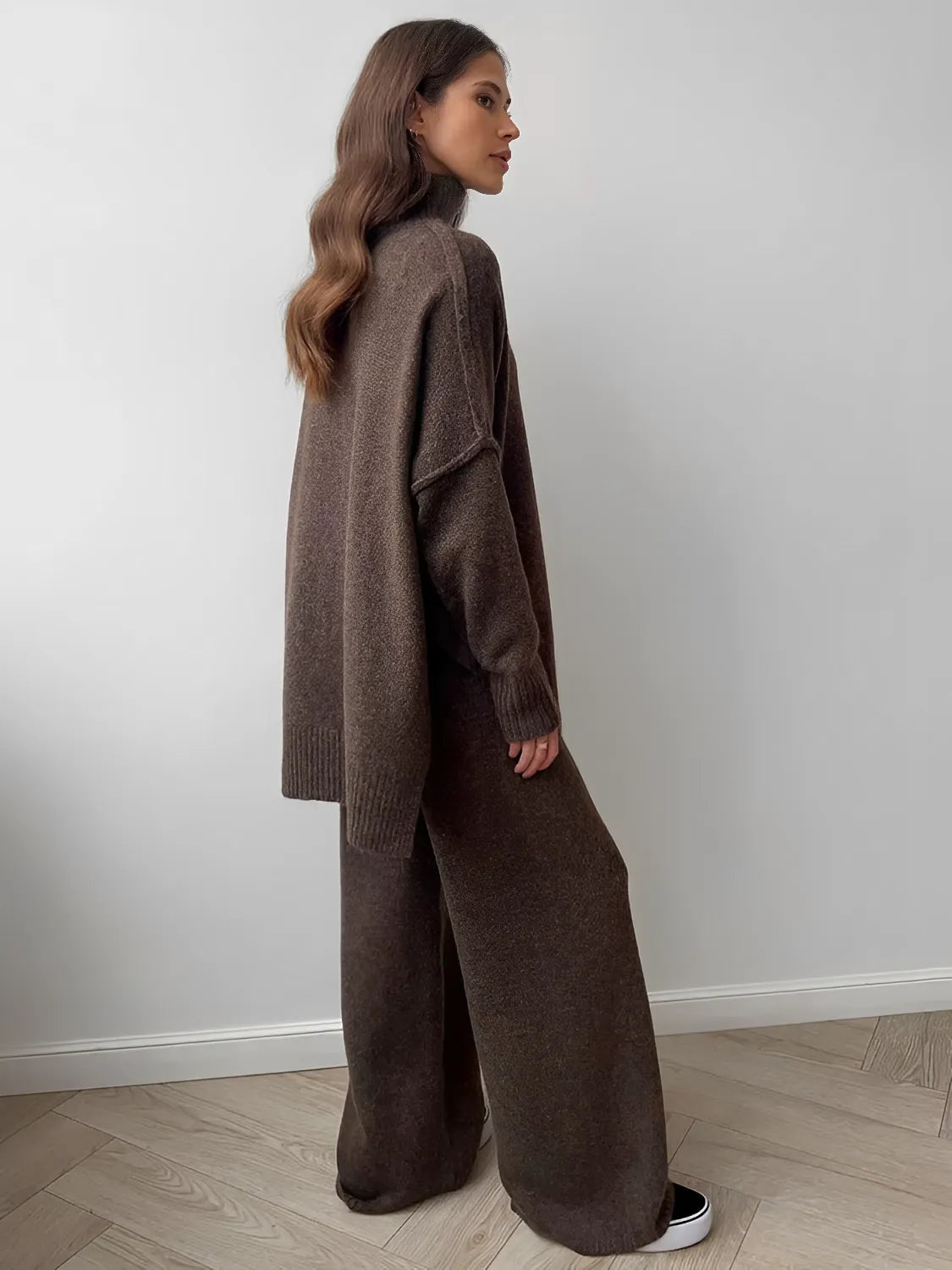 Conjunto Feminino de Tricô com Suéter Mullet e Calça Pantalona - Isabel