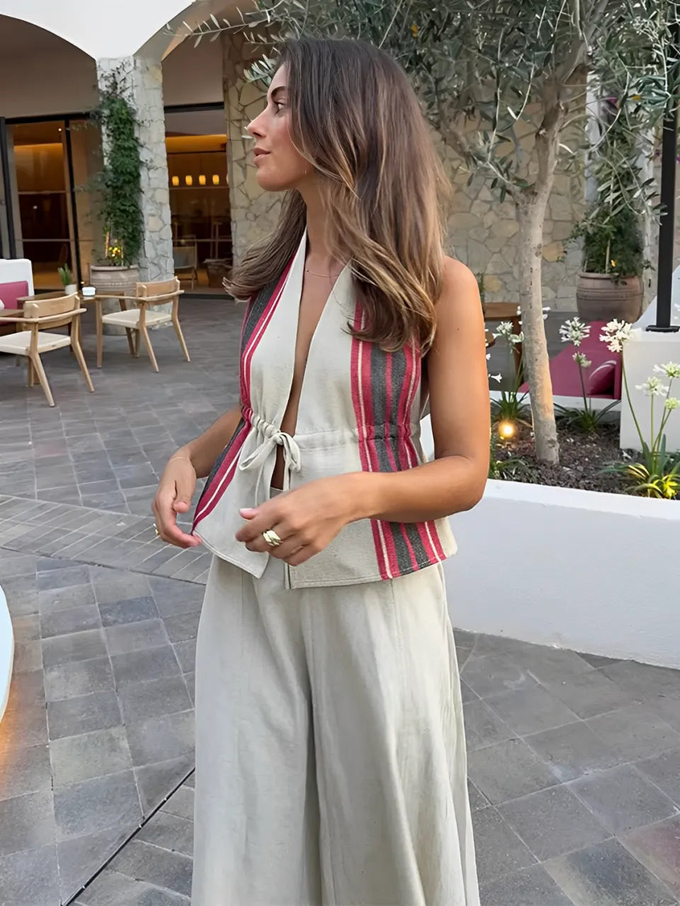 Conjunto Clara - Blusa de Amarração Frontal e Saia Longa Evasê em Linho
