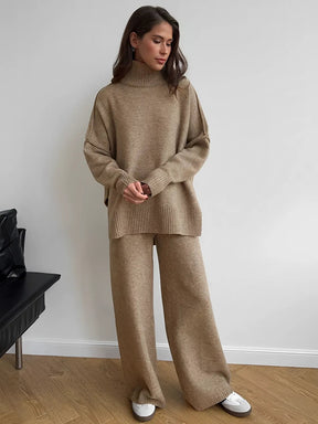 Conjunto Feminino de Tricô com Suéter Mullet e Calça Pantalona - Isabel