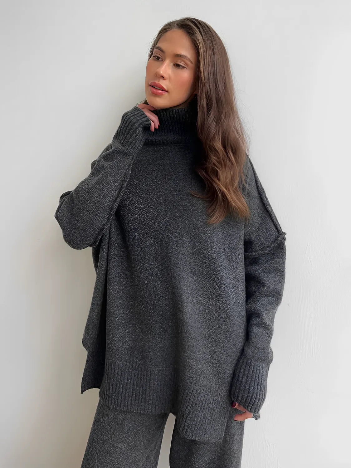 Conjunto Feminino de Tricô com Suéter Mullet e Calça Pantalona - Isabel