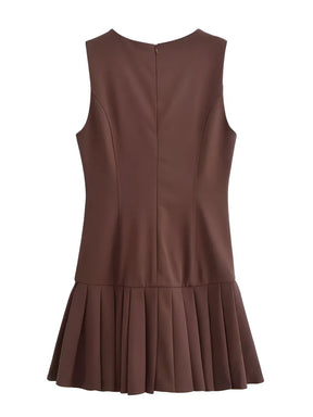 Vestido Feminino Curto com Decote Redondo e Barra Plissada - Luna